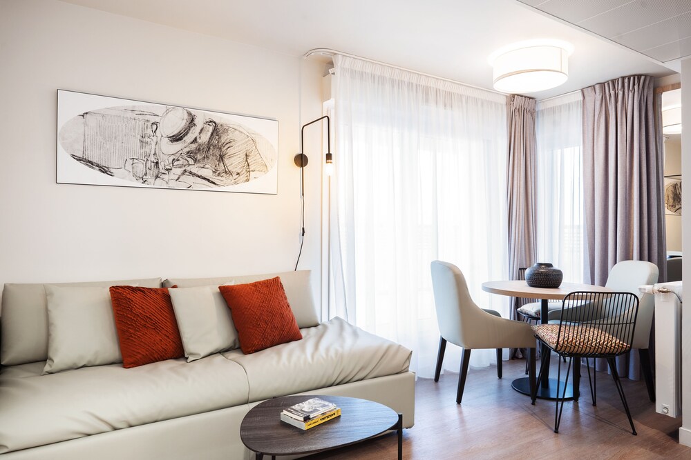 

Brindisi - Clichy - Residhome Saint Ouen