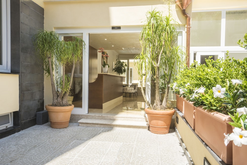 

Milano - Forio - Casthotels Bristol Terme