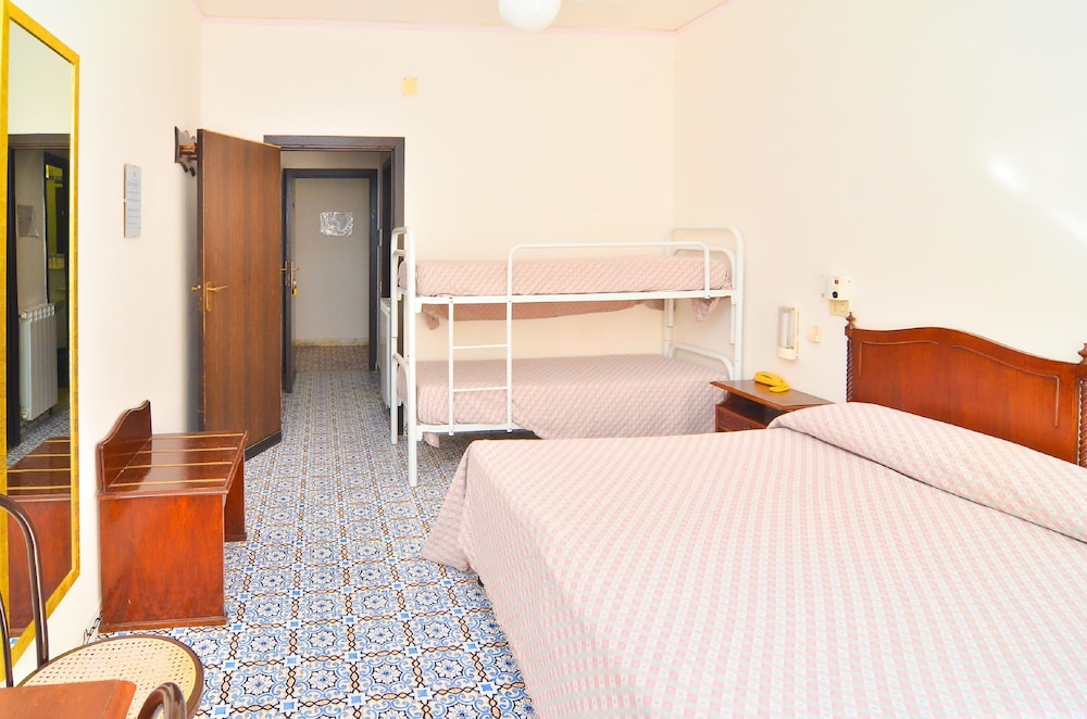 

Firenze - Ischia - Casthotels Bristol Terme