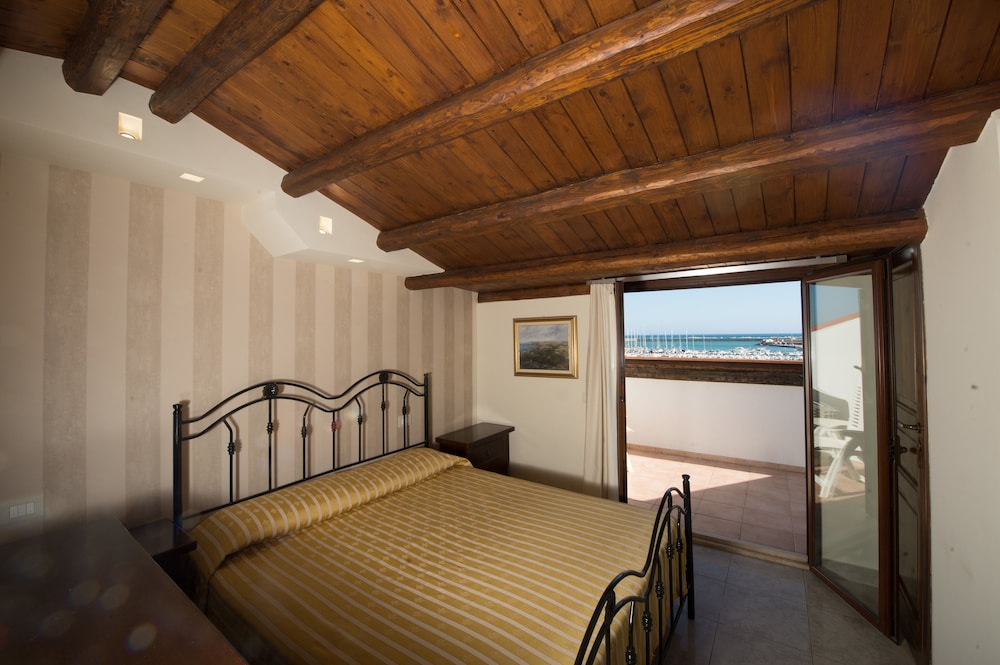 

Verona - Sciacca - Hotel Aliai