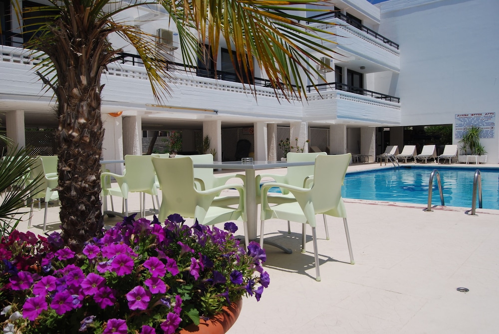 

Napoli - Ayia Napa - Agrino Hotel Apartments