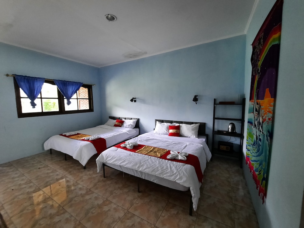 

Milano - Senggigi - Hotel Besar Bulan Baru - Senggigi