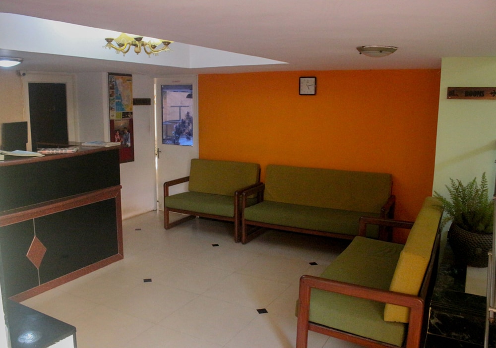 

Milano - Candolim - Hotel Miramar, Miramar Beach, Goa