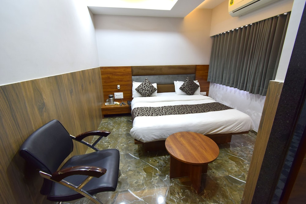 

Milano - Ahmedabad - The Lake Palace