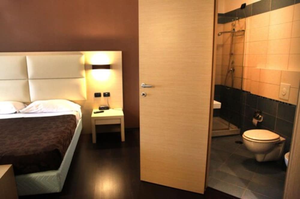 

Roma - Lamezia Terme - Hotel Sogni D'Oro Airport