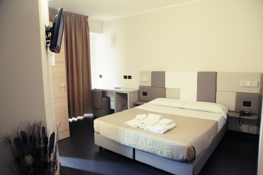 

Torino - Lamezia Terme - Hotel Sogni D'Oro Airport