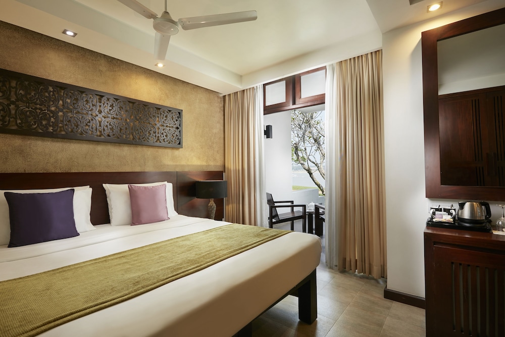 

Roma - Kalutara - Avani Kalutara Resort