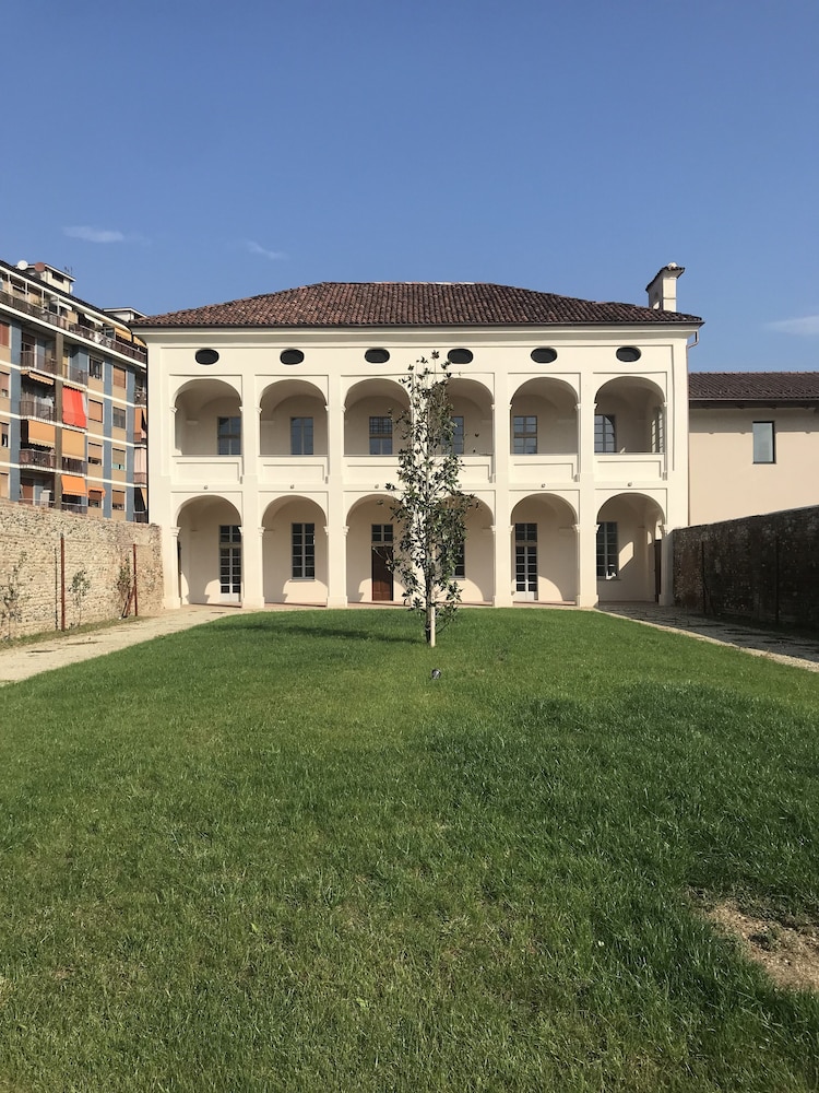 

Roma - Venaria Reale - Hotel Cascina Fossata & Residence