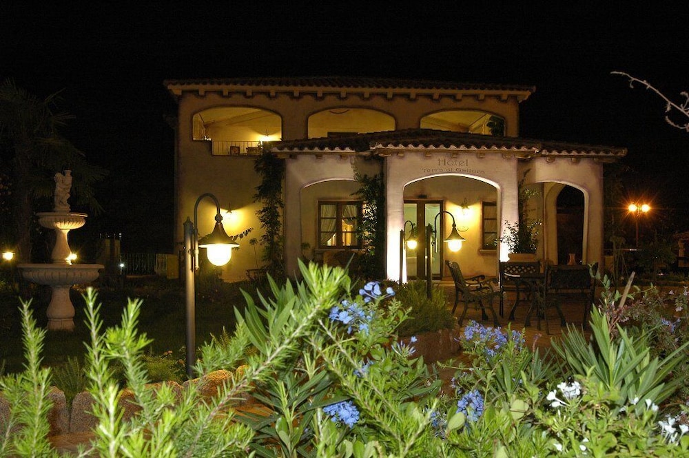 

Brindisi - San Teodoro - Hotel Terra Di Gallura