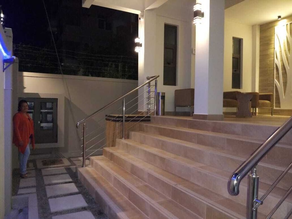 

Catania - Pointe aux Piments - The Monalysa Suites & Residence