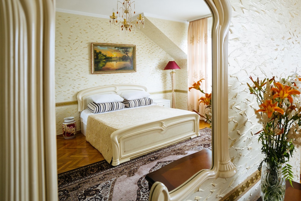 

Milano - Chişinău - Ezio Palace Hotel