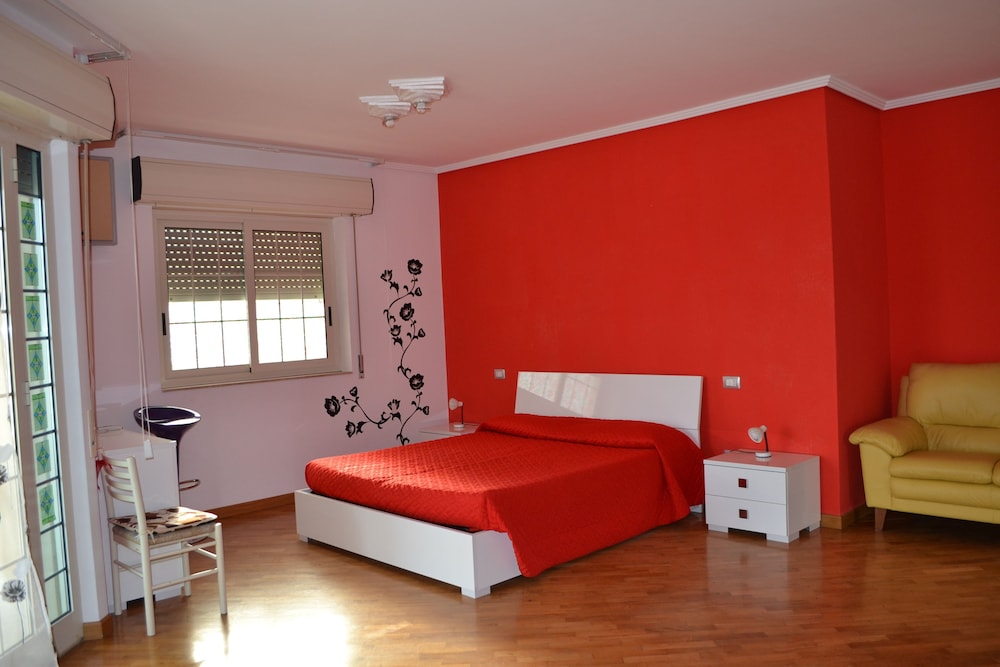

Roma - Marzamemi - Hotel Jonic