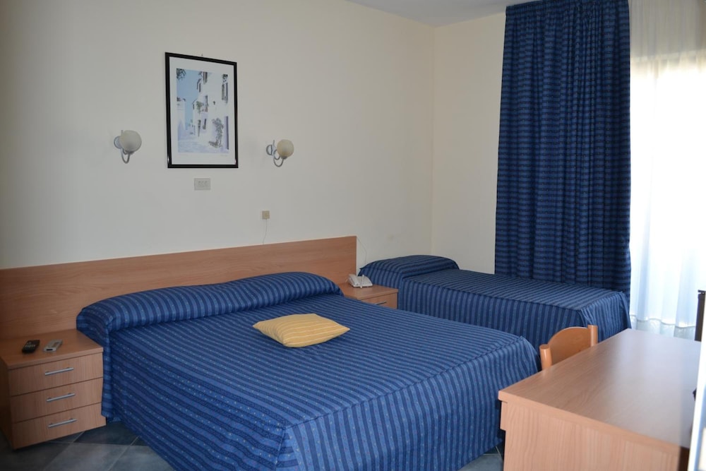 

Milano - Pachino - Hotel Jonic