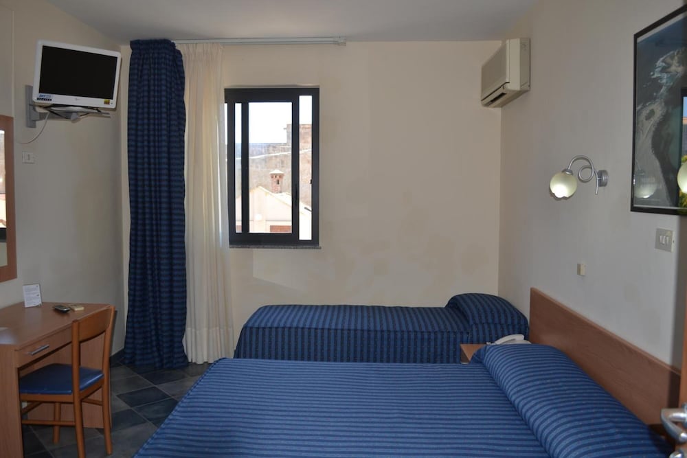 

Bologna - Pachino - Hotel Jonic