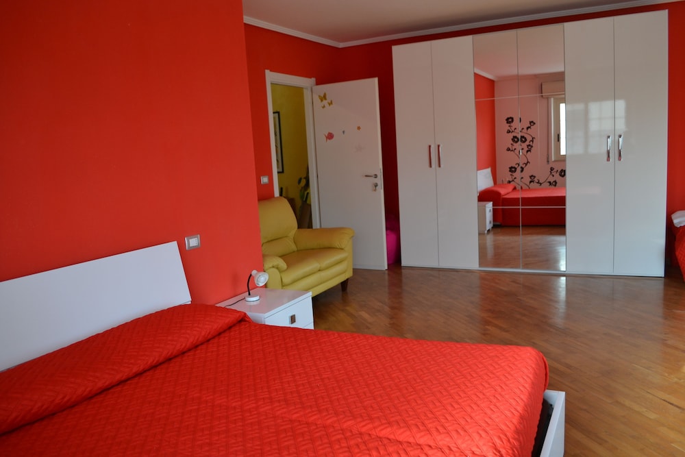 

Milano - Marzamemi - Hotel Jonic
