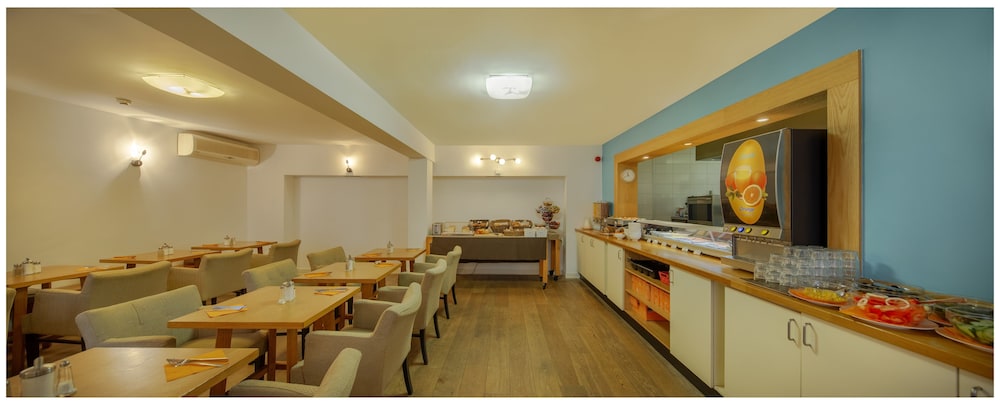 

Bologna - Anversa - Trip Inn Eden Antwerpen