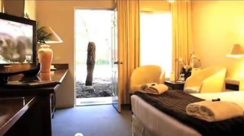 

Milano - Melbourne - Clayton Monash Motor Inn & Serviced Apartments
