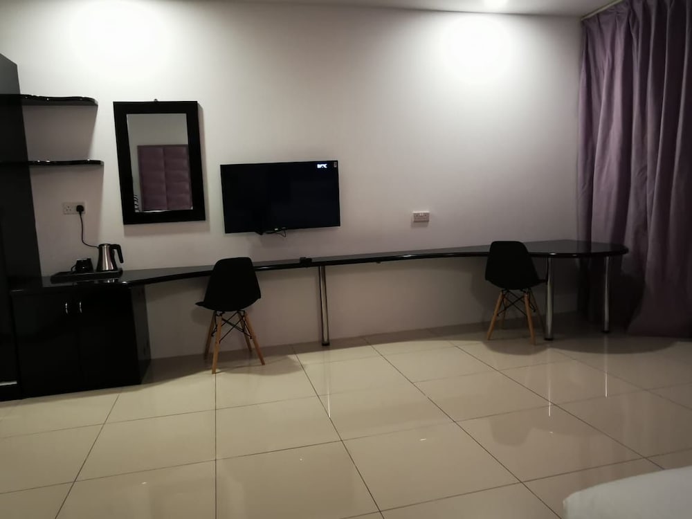 

Milano - ‘Udhaybah - Parkside Plaza Muscat