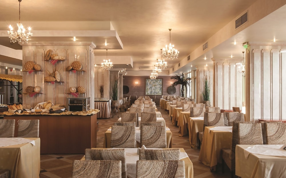 

Roma - Sveti Vlas - Royal Bay Hotel - All Inclusive