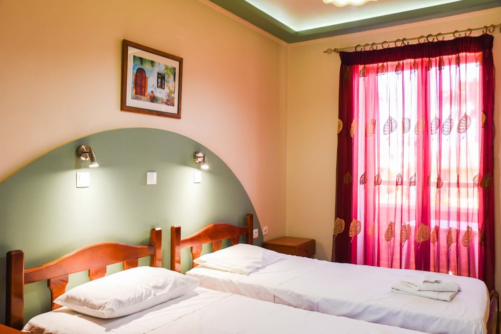 

Napoli - Kéfalos - Chrysoula Hotel