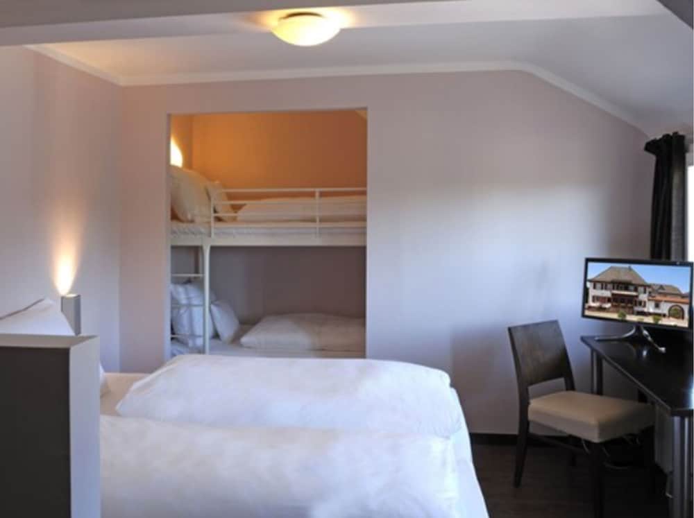 

Roma - Mahlberg - Self CheckIn Hotel Heckenrose Lorin
