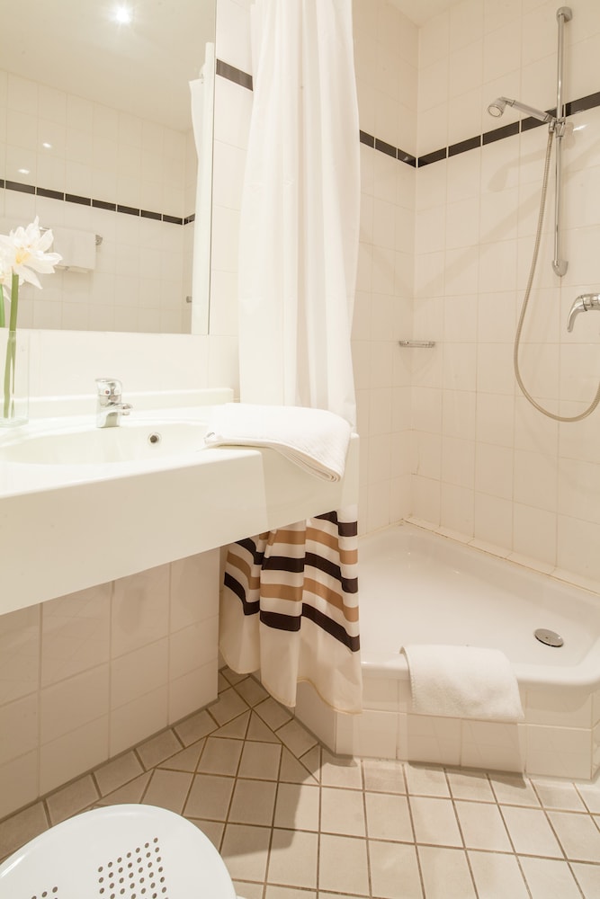 

Roma - Brühl - Bonprix Hotel