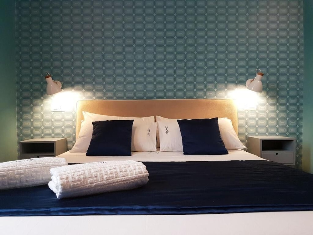 

Torino - Zambrone - Don Ugo Luxury Rooms