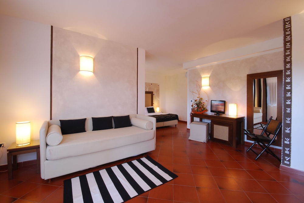

Verona - Stintino - Cala Rosa Club Hotel