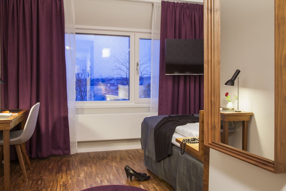 

Roma - Vaxholm - Rönneberga Konferens
