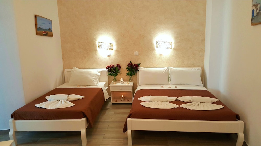 

Venezia - Perivolos - Villa Pavlina