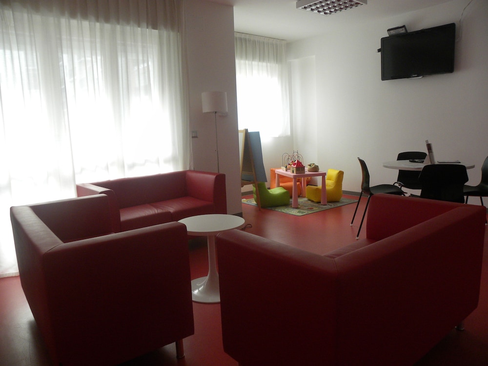 

Palermo - Venaria Reale - Hotel Sharing