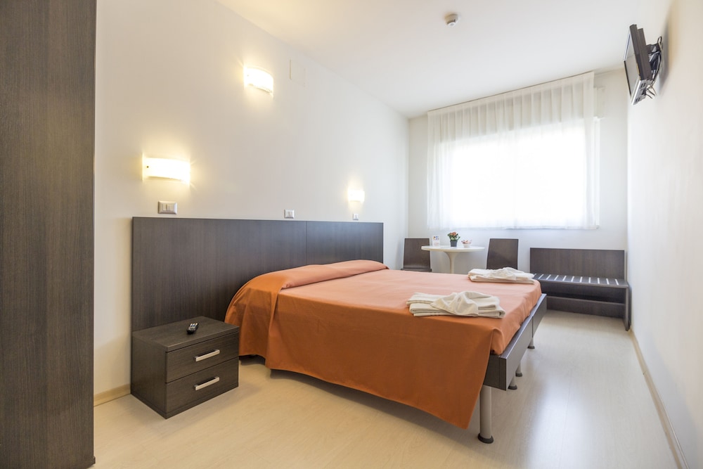 

Napoli - Torino - Hotel Sharing