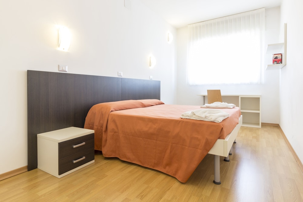 

Catania - Venaria Reale - Hotel Sharing
