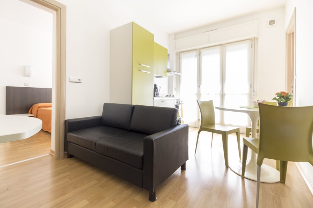 

Catania - Venaria Reale - Hotel Sharing