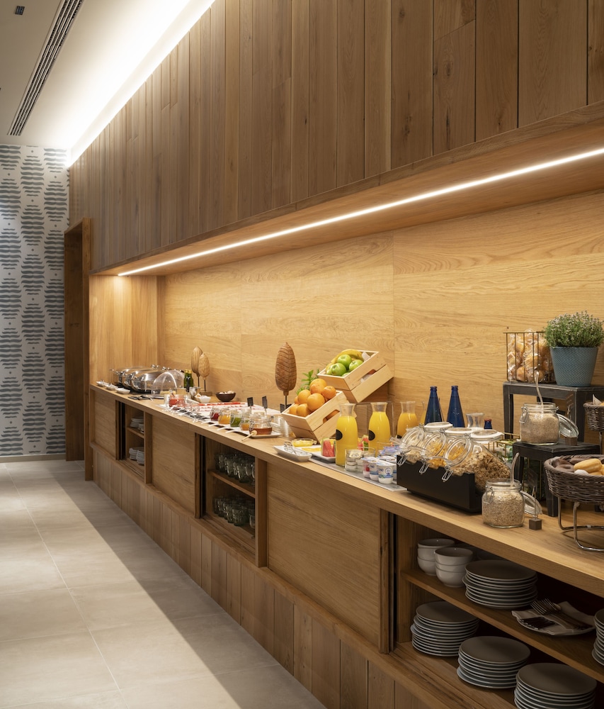 

Milano - Logrono - Hotel Ciudad de Logroño