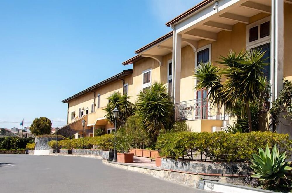 

Forlì - Catania - TK HOTEL - ex Ares