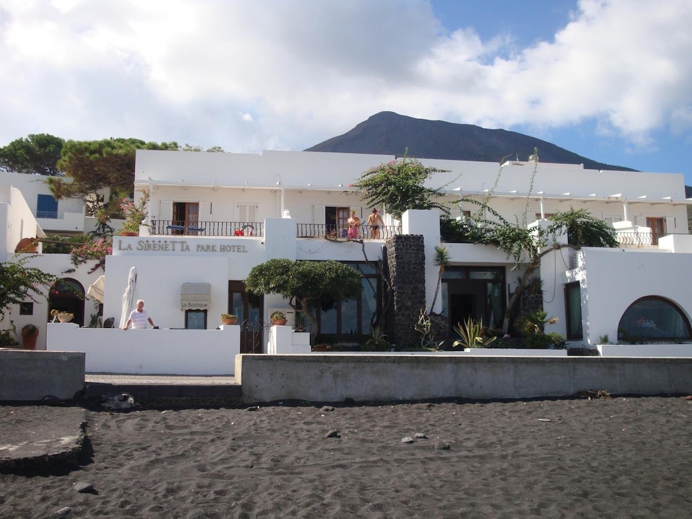 

Bologna - Stromboli, Isole Eolie - La Sirenetta Park Hotel