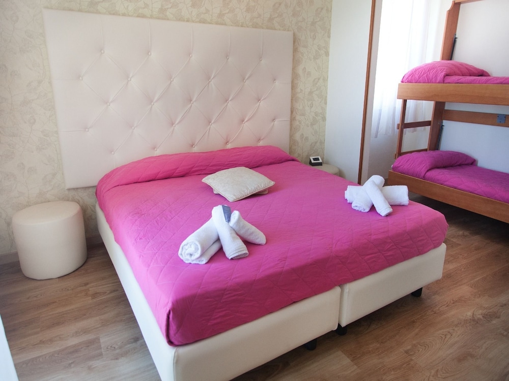 

Milano - Bellaria Igea Marina - Riviera Mare Beach Life Hotel