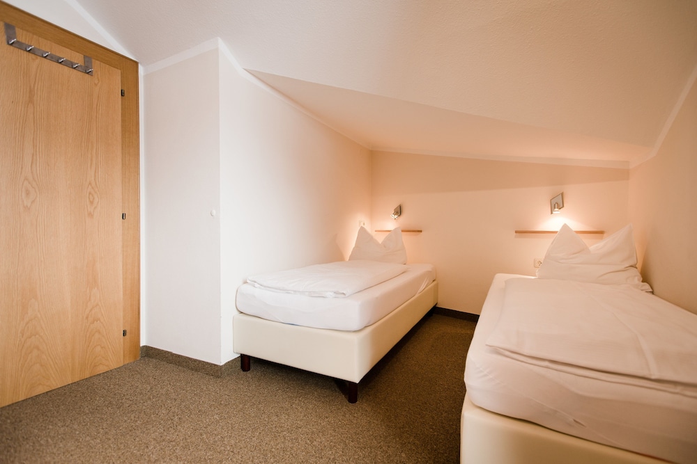 

Venezia - Hintertux - Aparthotel Dorfplatzl Garni