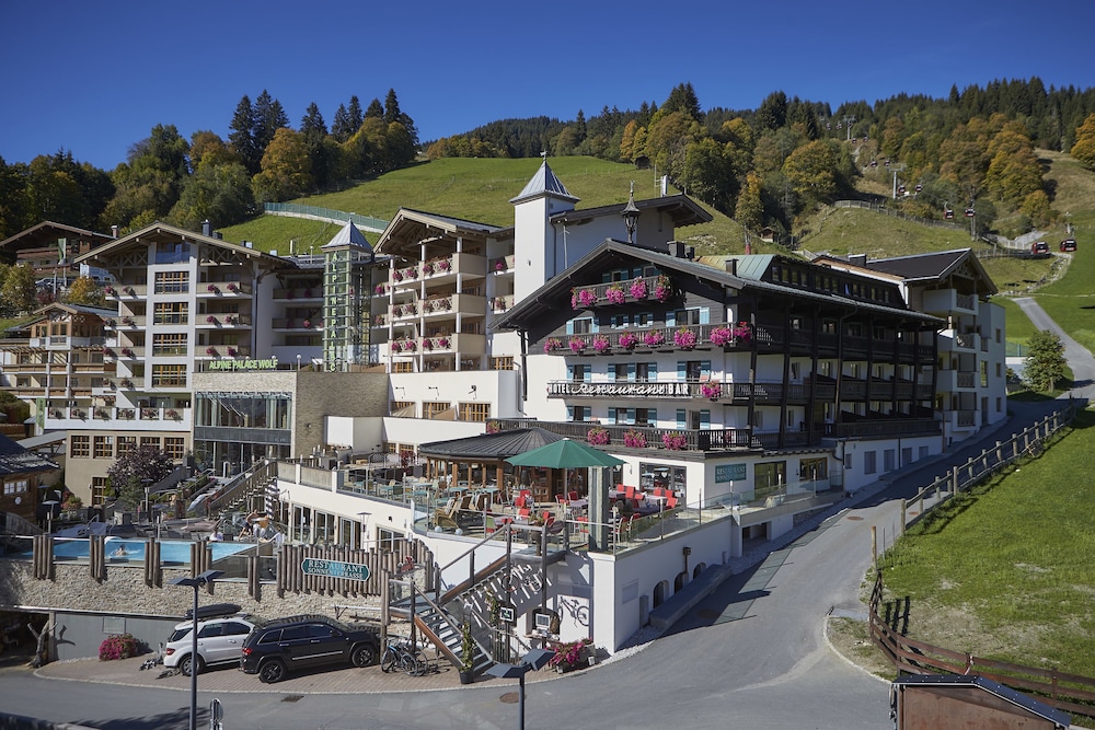 

Alghero - Saalbach - Stammhaus im Hotel Alpine Palace