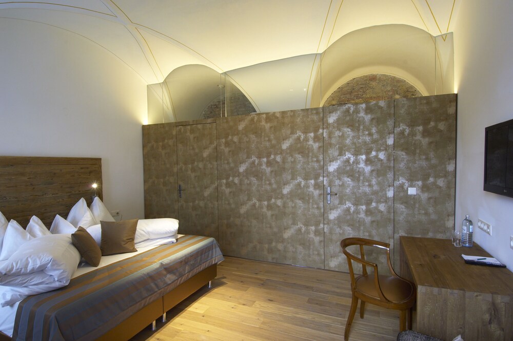 

Torino - Baden bei Wien - Hotel Landhaus Moserhof