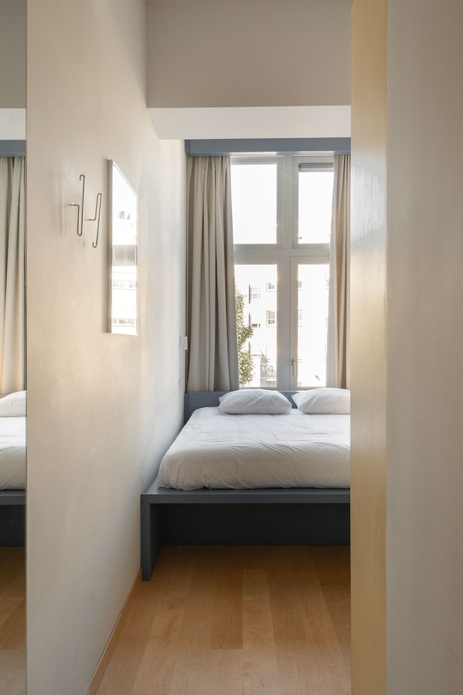 

Milano - Rotterdam - 171. Urban Design Hotel