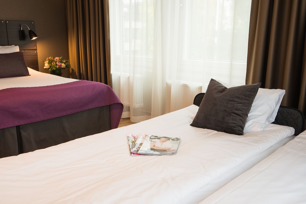

Napoli - Arlanda - Best Western Plus Park Airport Hotel