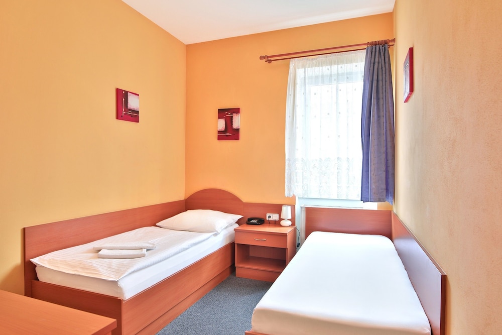 

Bologna - Praga - Attic Hotel