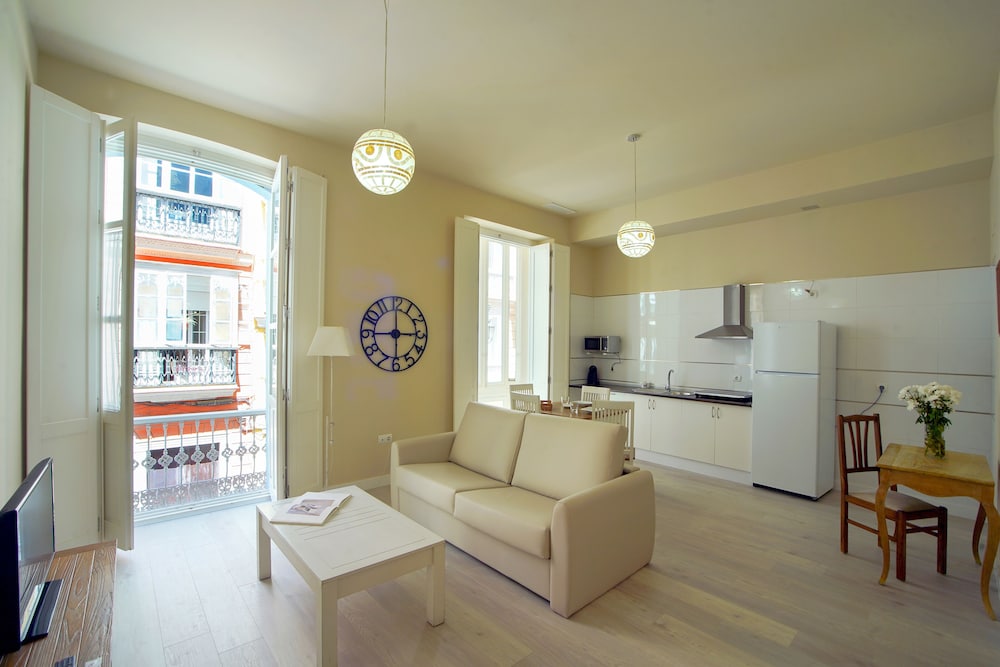 

Roma - Costa de la Luz (Cádiz), Andalusia - Casa Palacio Cádiz by Luxury Suites Cadiz