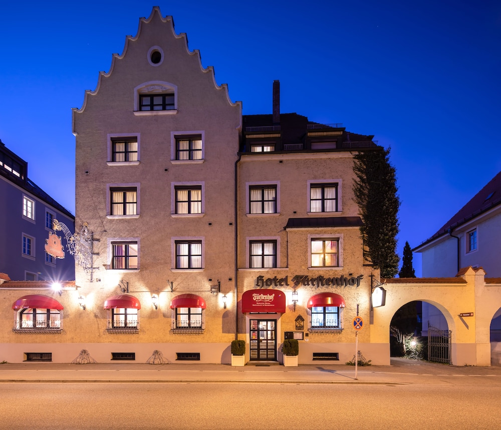 

Milano - Landshut - Simones Hotel Fürstenhof