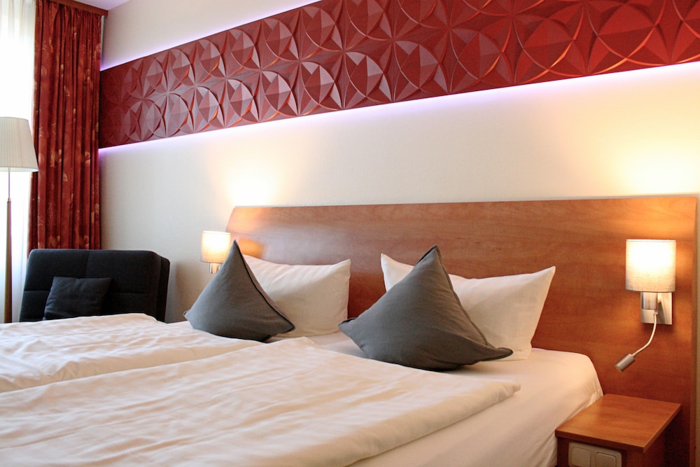 Itzehoe - Hotel Mercator Itzehoe-Klosterforst