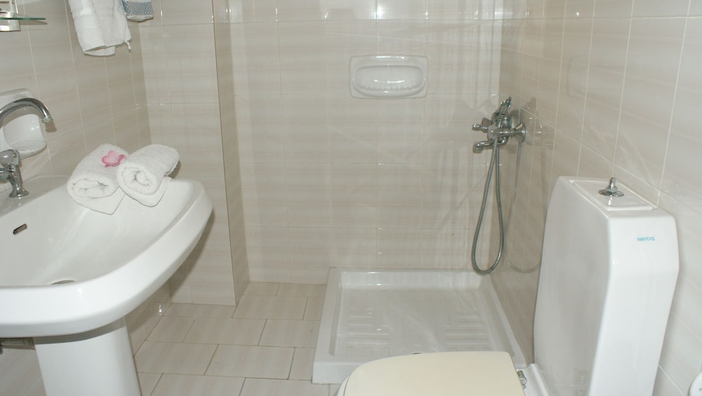

Napoli - Creta Est - Heraklion, Rethymno, Agios Nikolaos, Grecia - Roxani Hotel