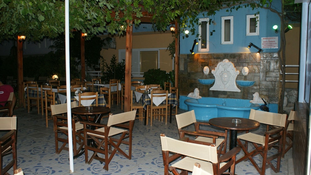 

Verona - Heraklion - Roxani Hotel