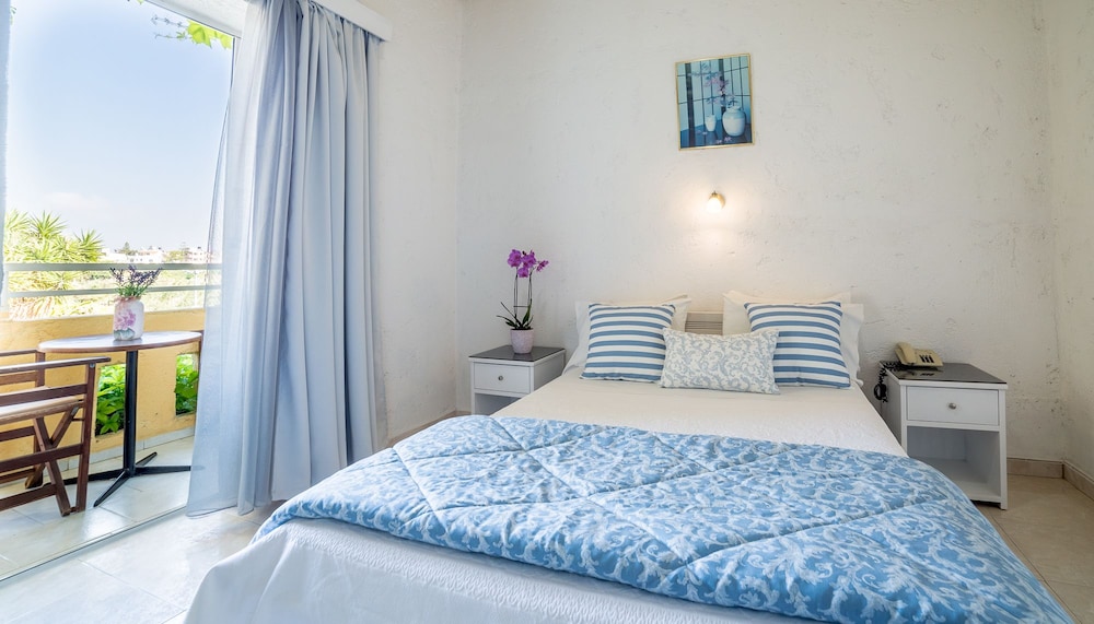 

Firenze - Agia Pelagia - Creta - Roxani Hotel